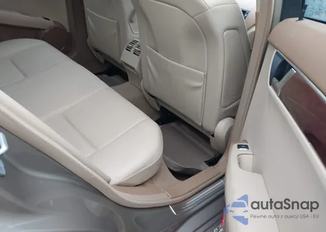 2008 Mercedes-Benz C 300 Luxury/Sport z USA, uszkodzony, nr VIN WDDGF54X68F071168